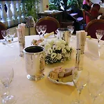 Hotell Due Mari 4*