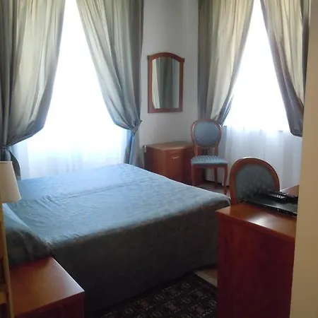 Due Mari Отель 4*