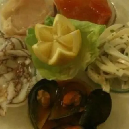 Due Mari سيستري ليفانتي