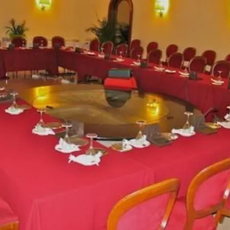 فندق Due Mari 4*